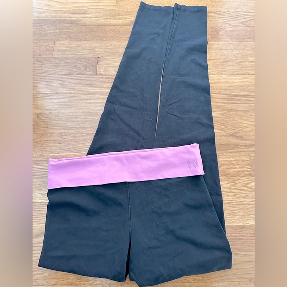 Victoria’s Secret Pink Women’s Medium Long Black Leggings - Picture 4 of 7